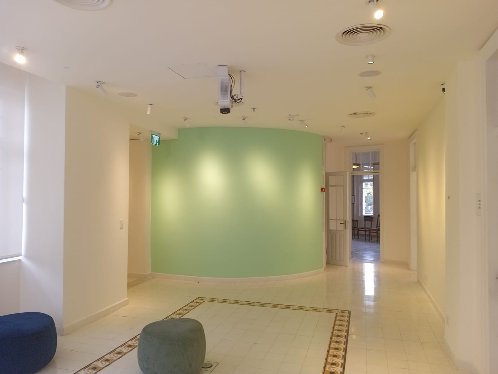 תמונה מהגלריה